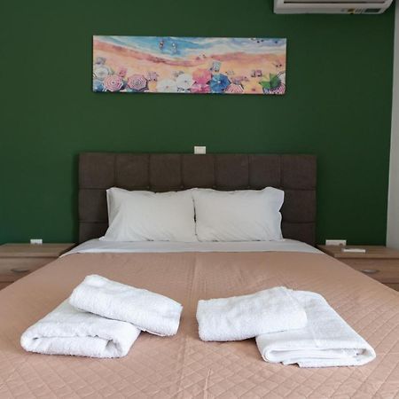 Sea View Apartment In Alimos Region Atena Exterior foto